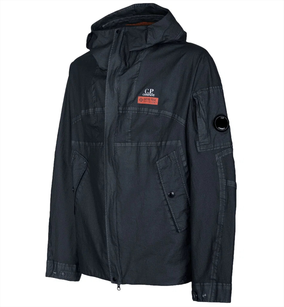 CP Company GORE-TEX INFINIUM™ Hooded Jacket Black