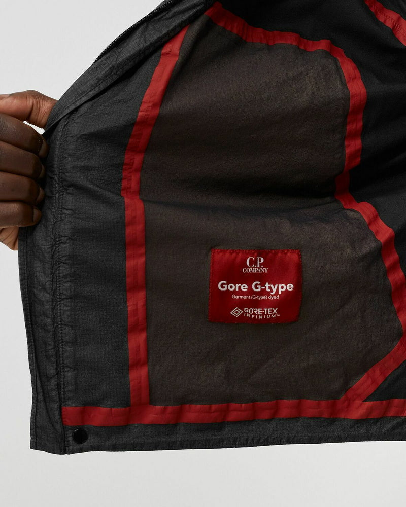 CP Company GORE-TEX INFINIUM™ Hooded Jacket Black